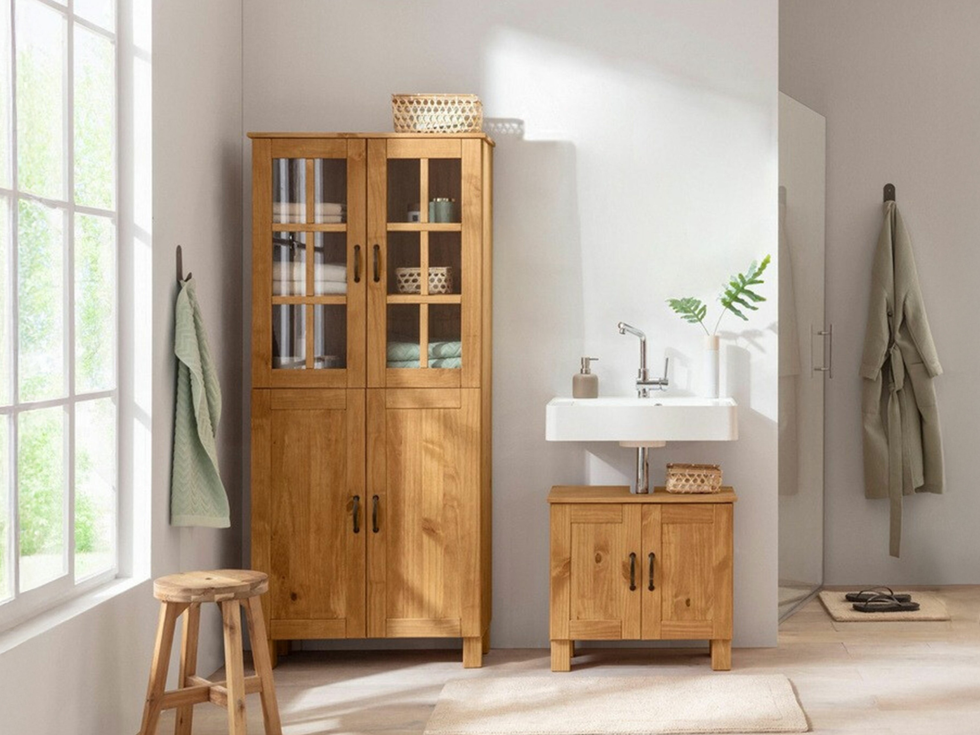 Baldų kolekcija Ophlevu