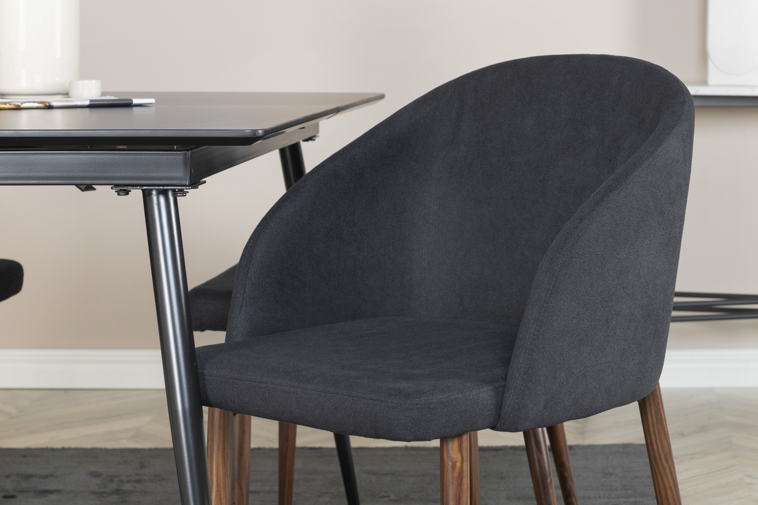 Valgomojo komplektas Dallas 1531