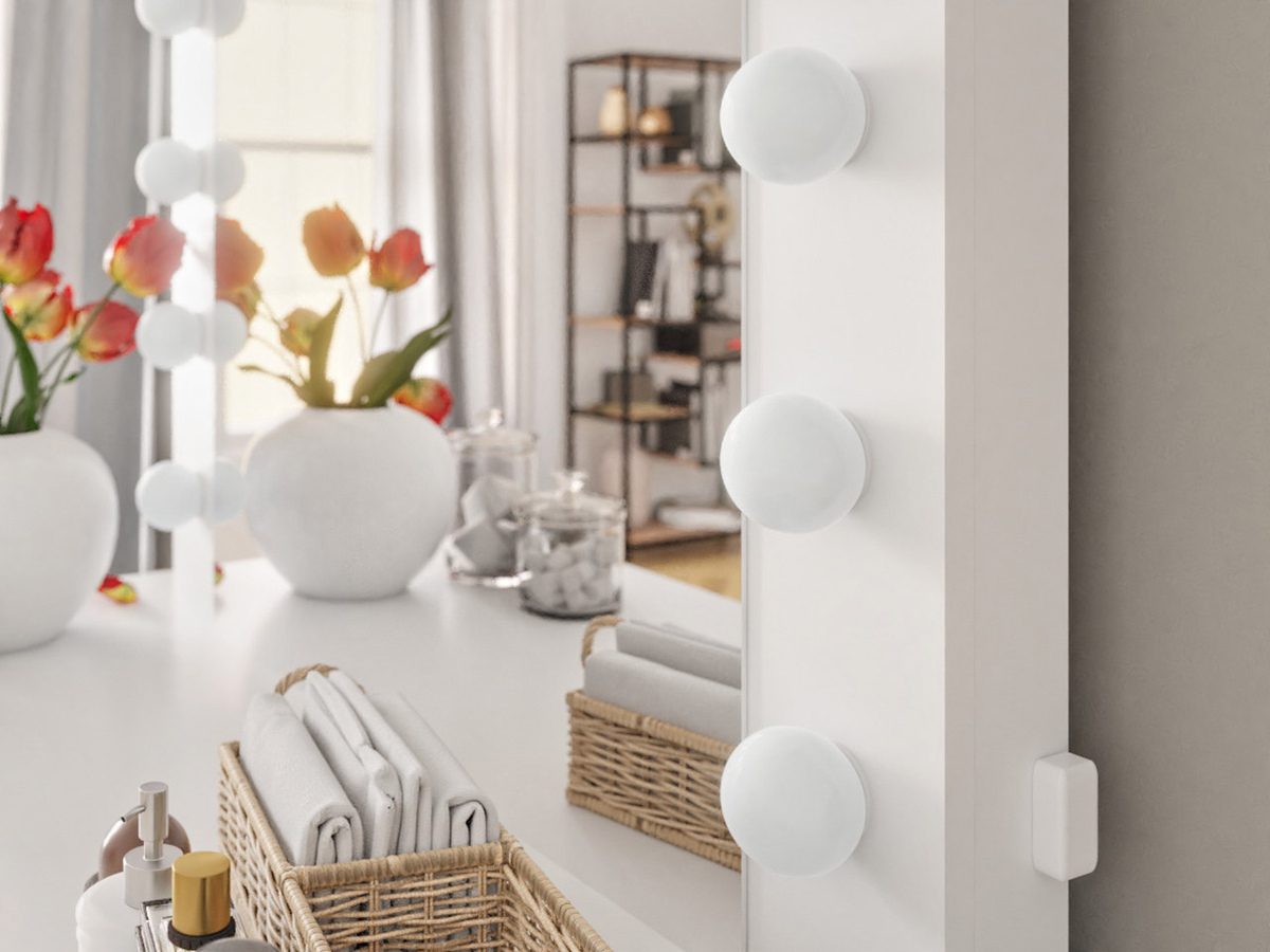 Makiažo staliukas Bedford 100