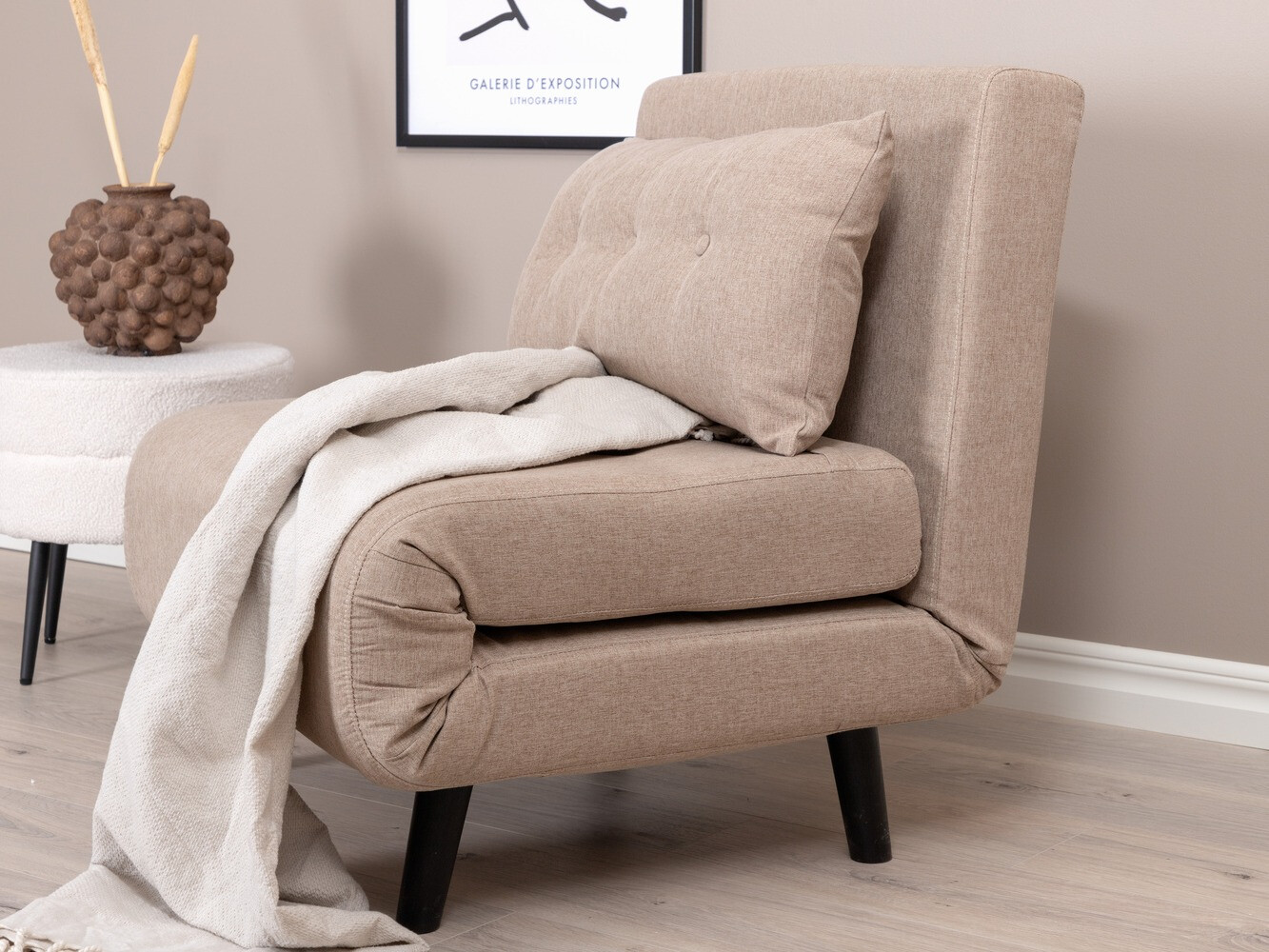 Fotelis Dallas 1714 (Ruda)