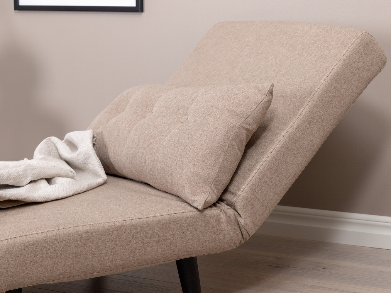 Fotelis Dallas 1714 (Ruda)