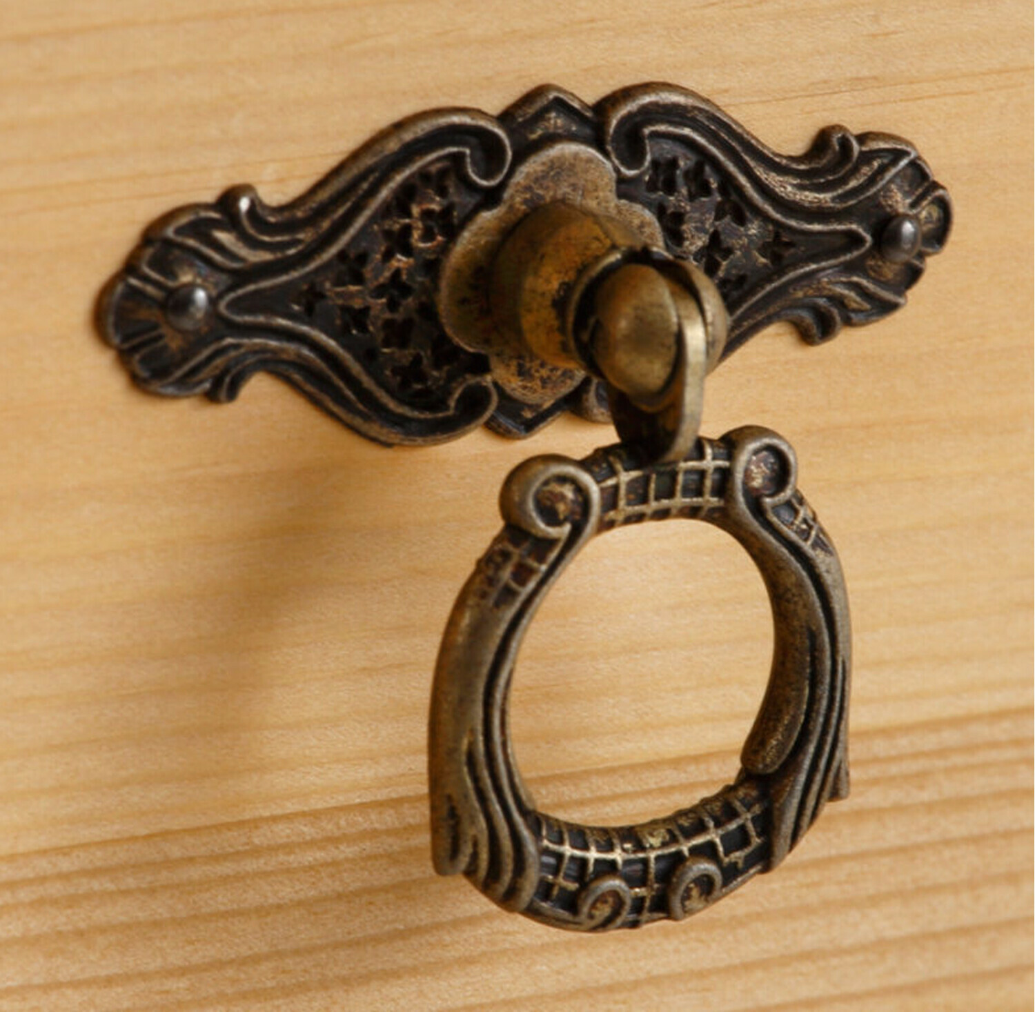 Batų dėžė Nolcore 100 (Šviesi ruda)