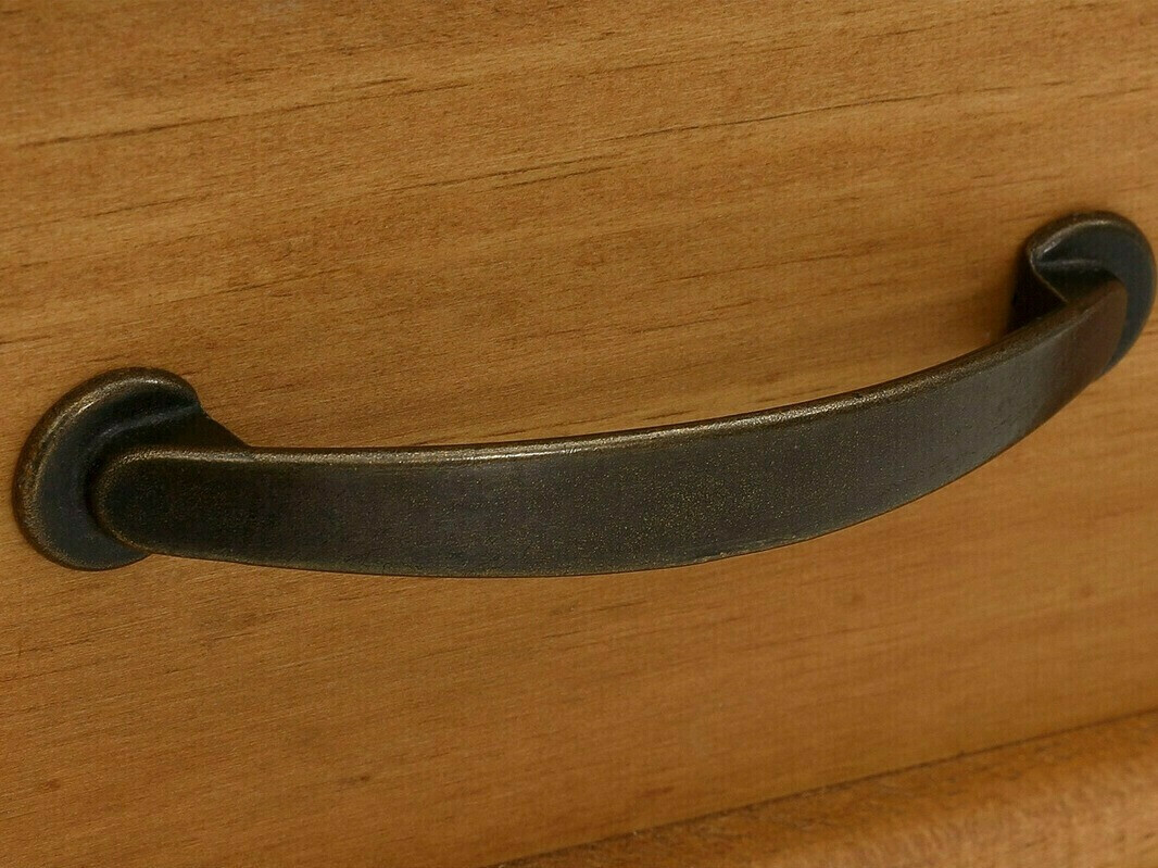 Lentyna Tolelio 103 (Pušis)