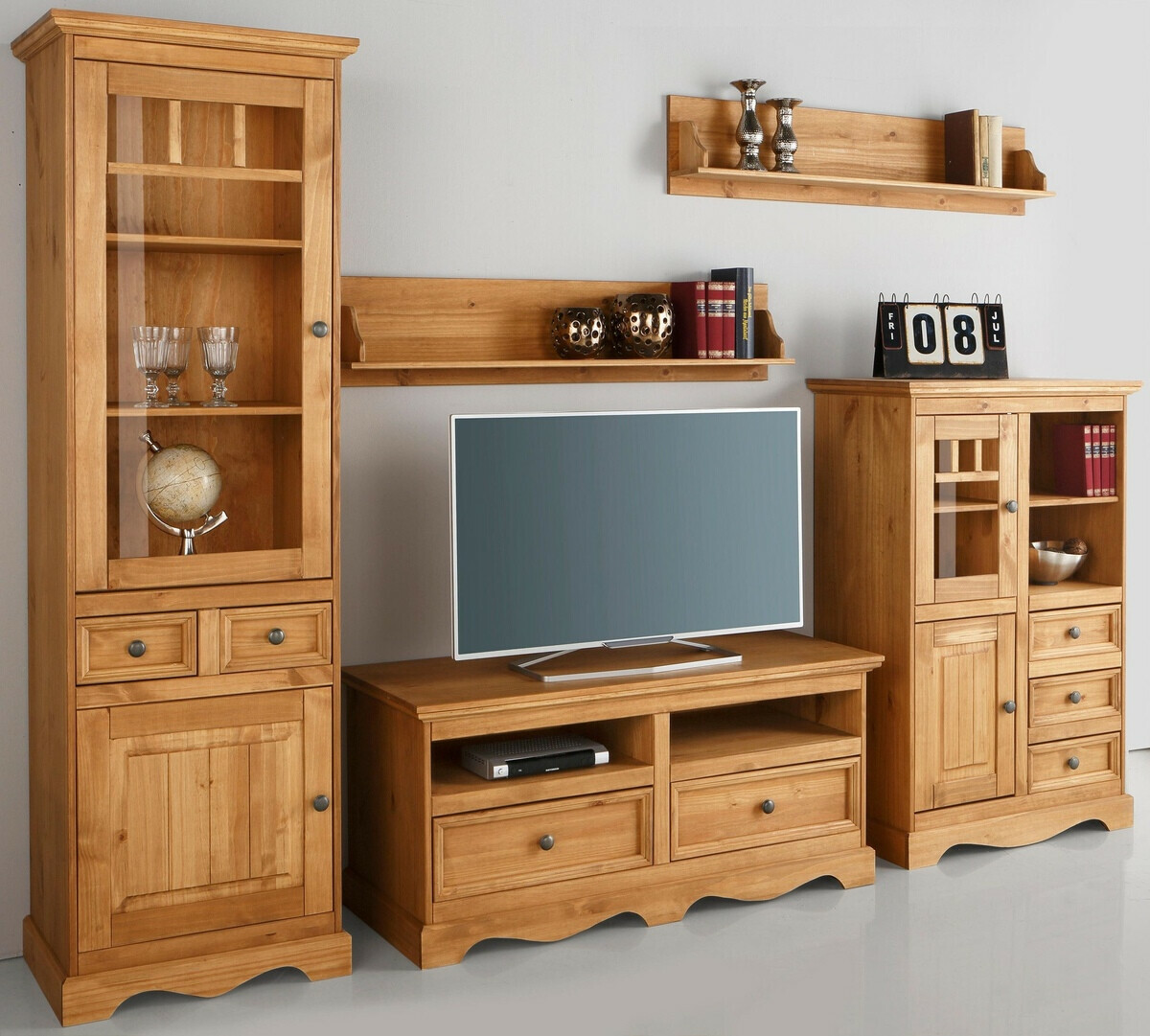 TV staliukas Fentivo 102 (Pušis)