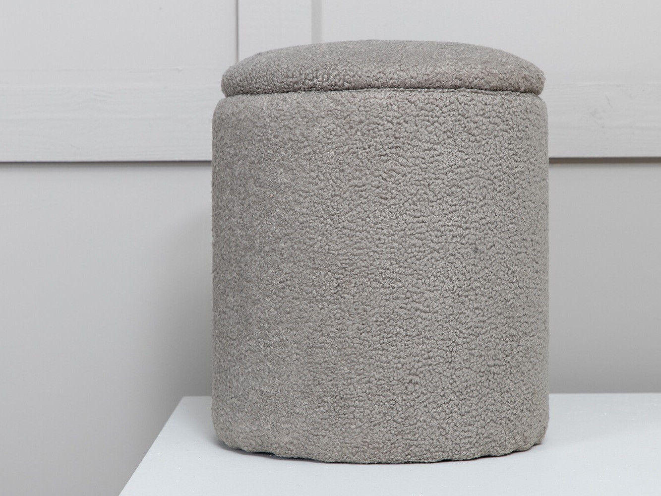 Pufas Dallas 2939 (Pilka)