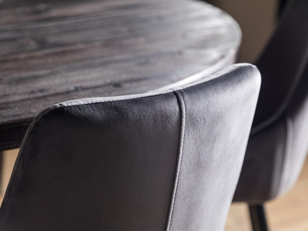 Valgomojo komplektas Scandinavian Choice 744 (Pilka + Juoda)