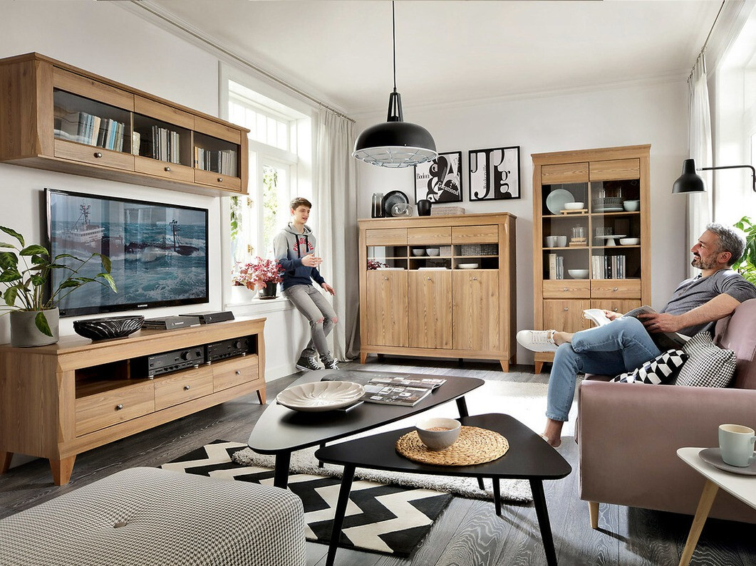 Pakabinama lentyna Lirmora 107