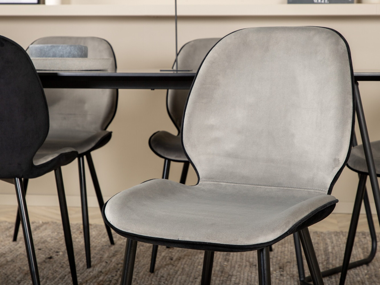 Valgomojo komplektas Dallas 2729