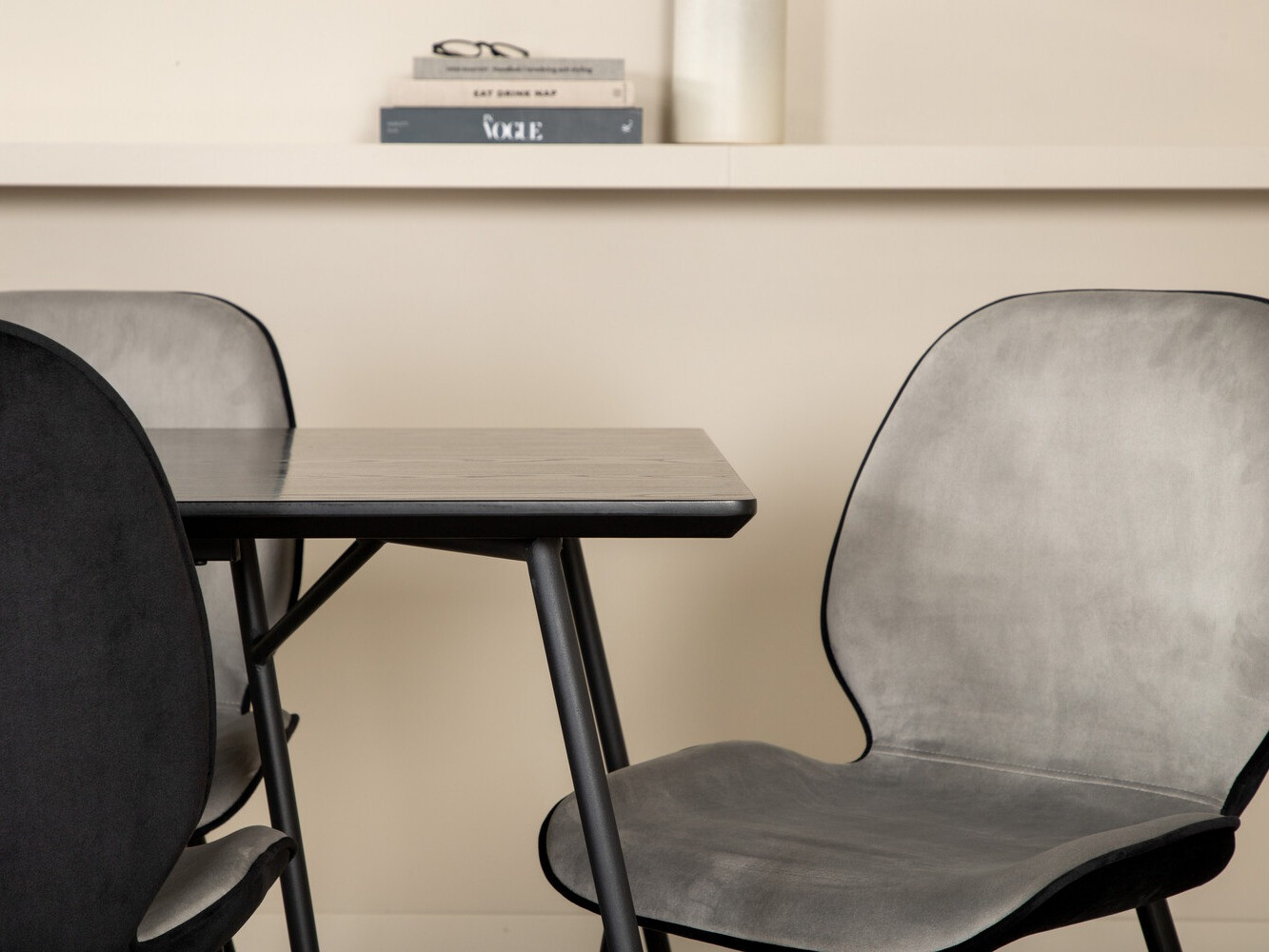 Valgomojo komplektas Dallas 2729