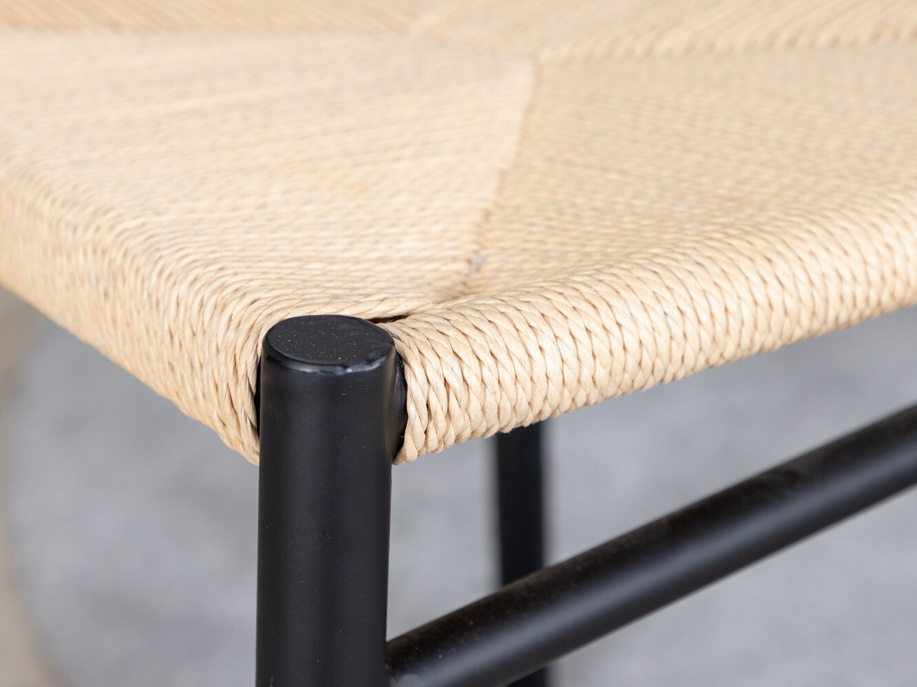 Valgomojo komplektas Dallas 1137 (Šviesus medis + Juoda)