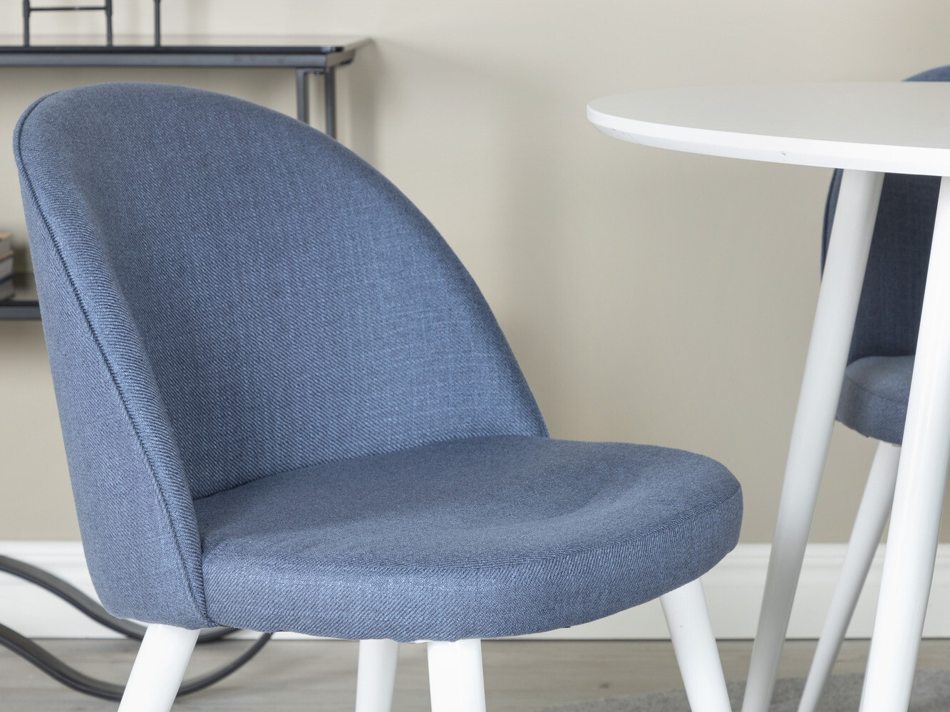 Valgomojo komplektas Dallas 1536 (Mėlyna + Balta)