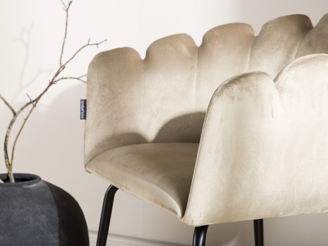 Kėdė Dallas 134 (Smėlinė + Juoda)