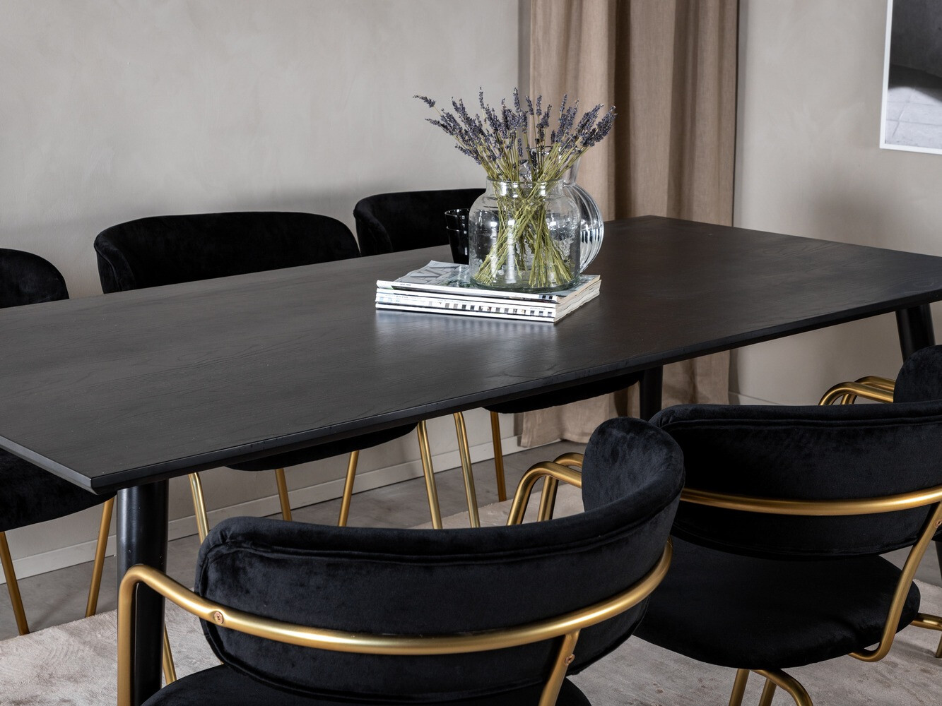 Valgomojo komplektas Dallas 2580 (Juoda + Žalvaris)