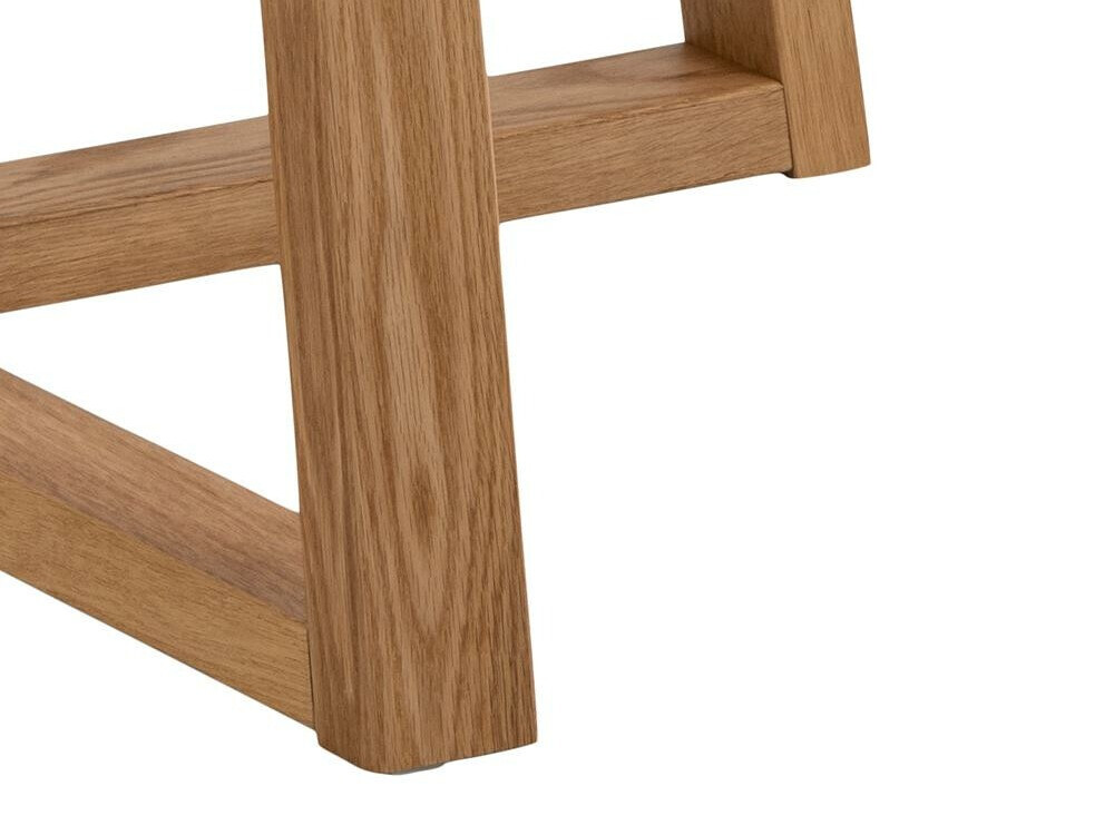 Stalas Norsica 615 (Ąžuolas)