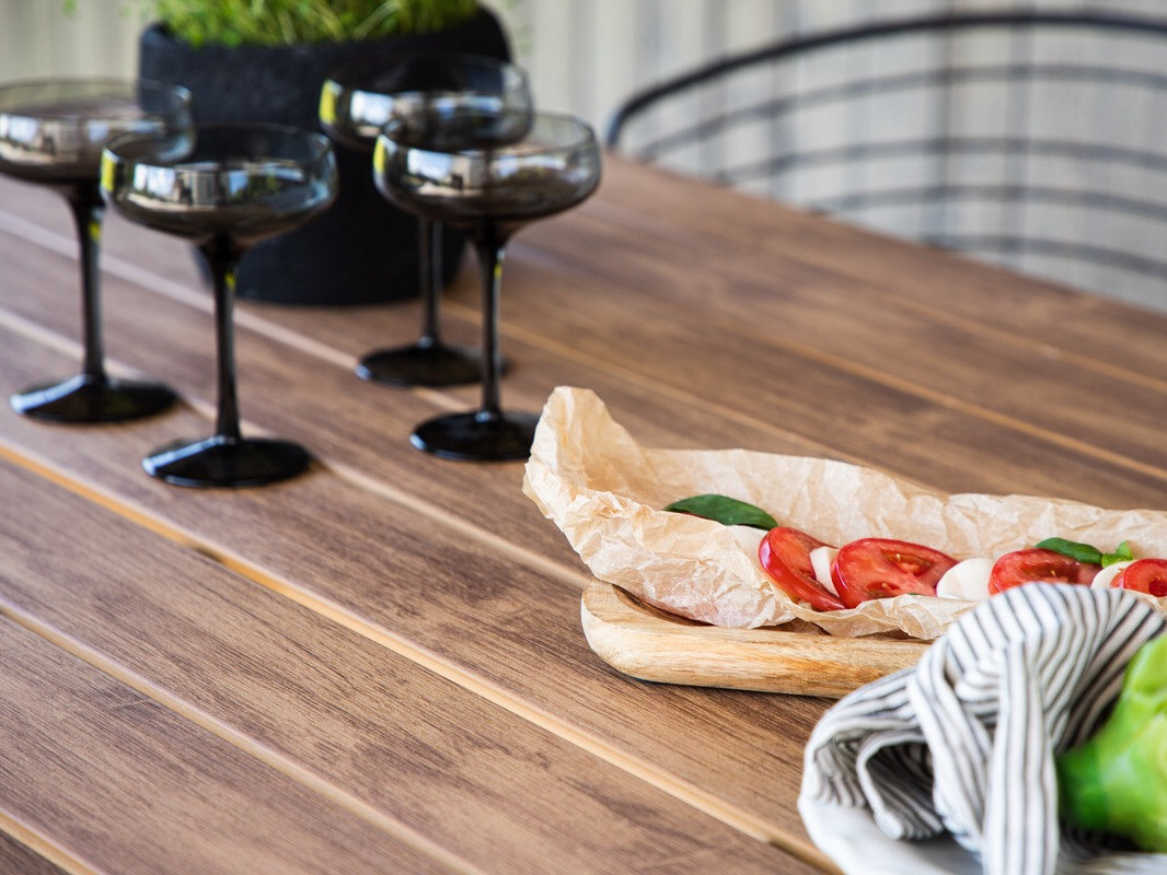 Lauko stalas Dallas 3890 (Juoda + Ruda)