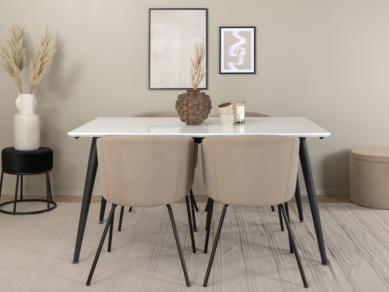 Valgomojo komplektas Dallas 2739 (Smėlinė + Juoda)