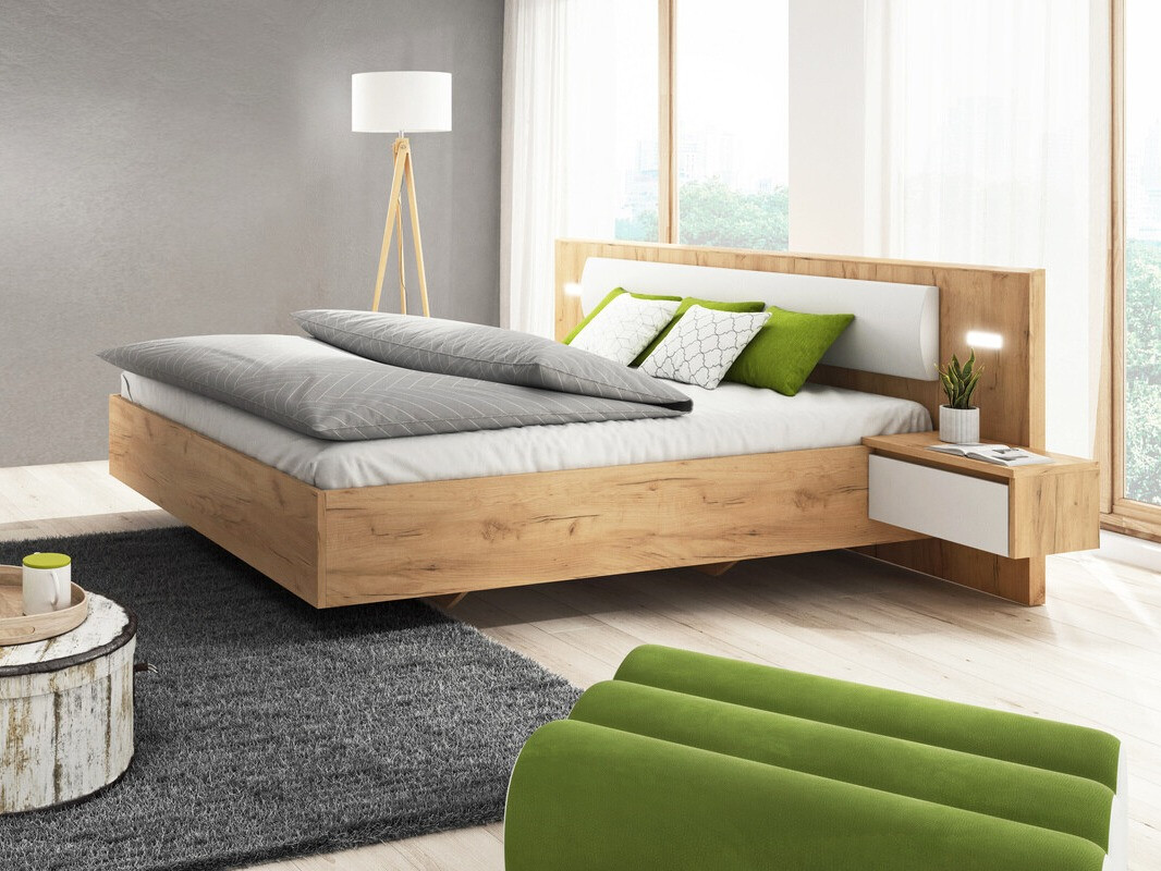 Lova Evarenoi 103 Su naktiniais staliukais