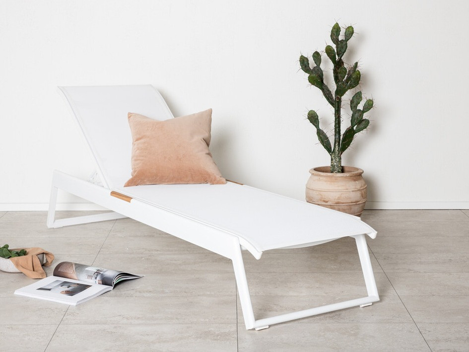 Lauko gultas Dallas 1082 (Balta)