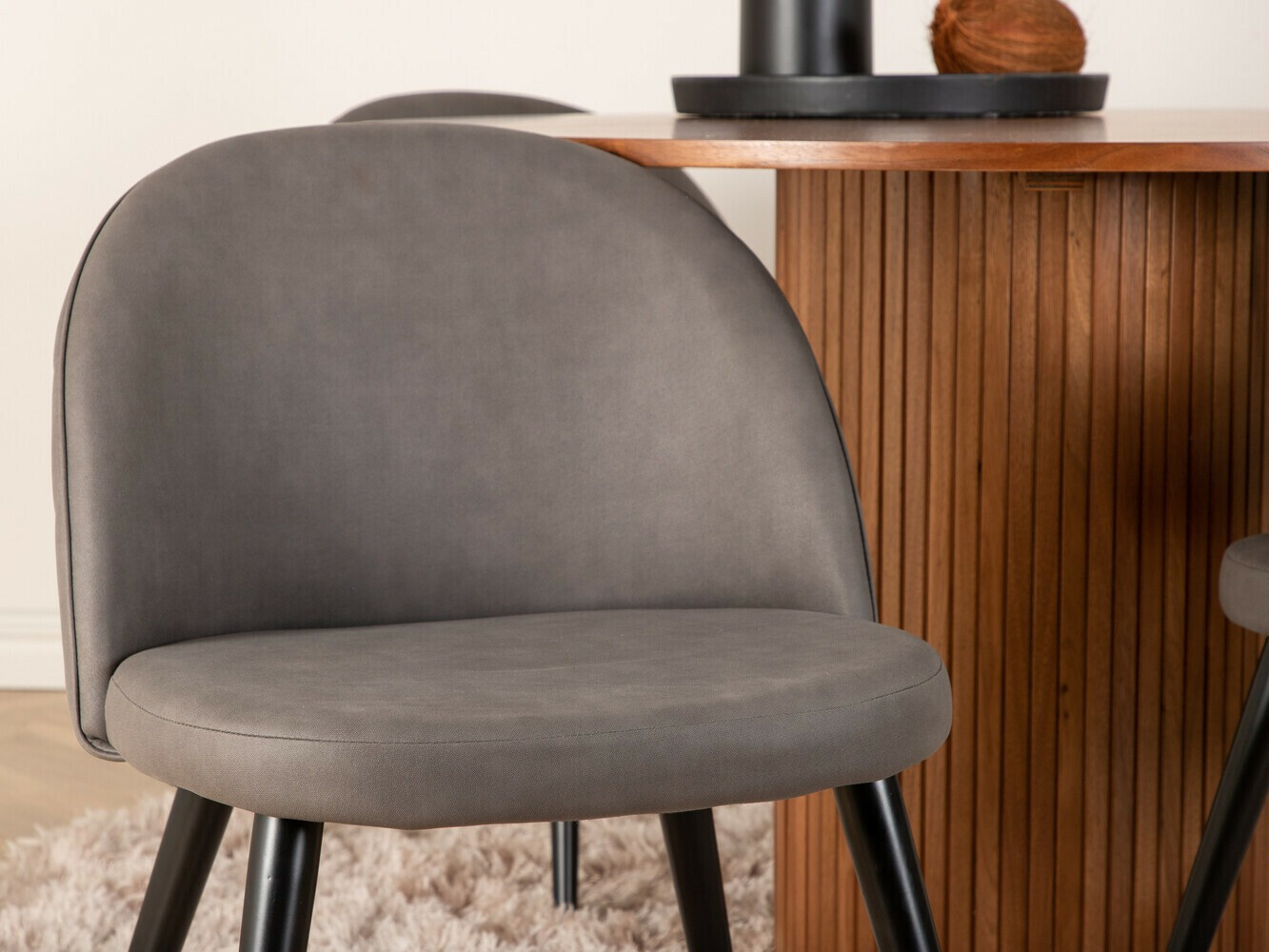 Valgomojo komplektas Dallas 3071 (Pilka + Juoda)