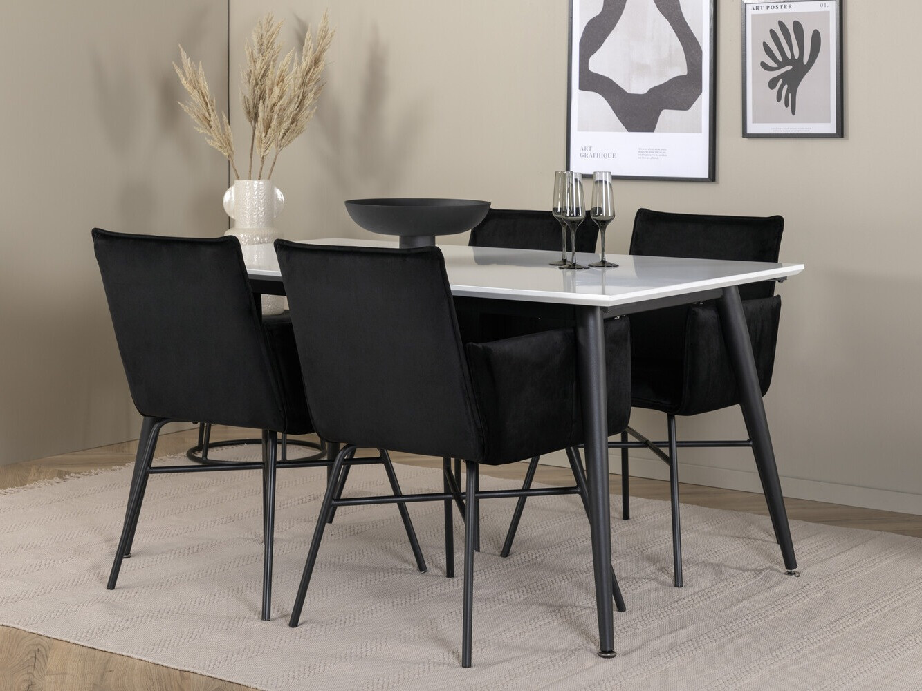 Valgomojo komplektas Dallas 2734 (Juoda)