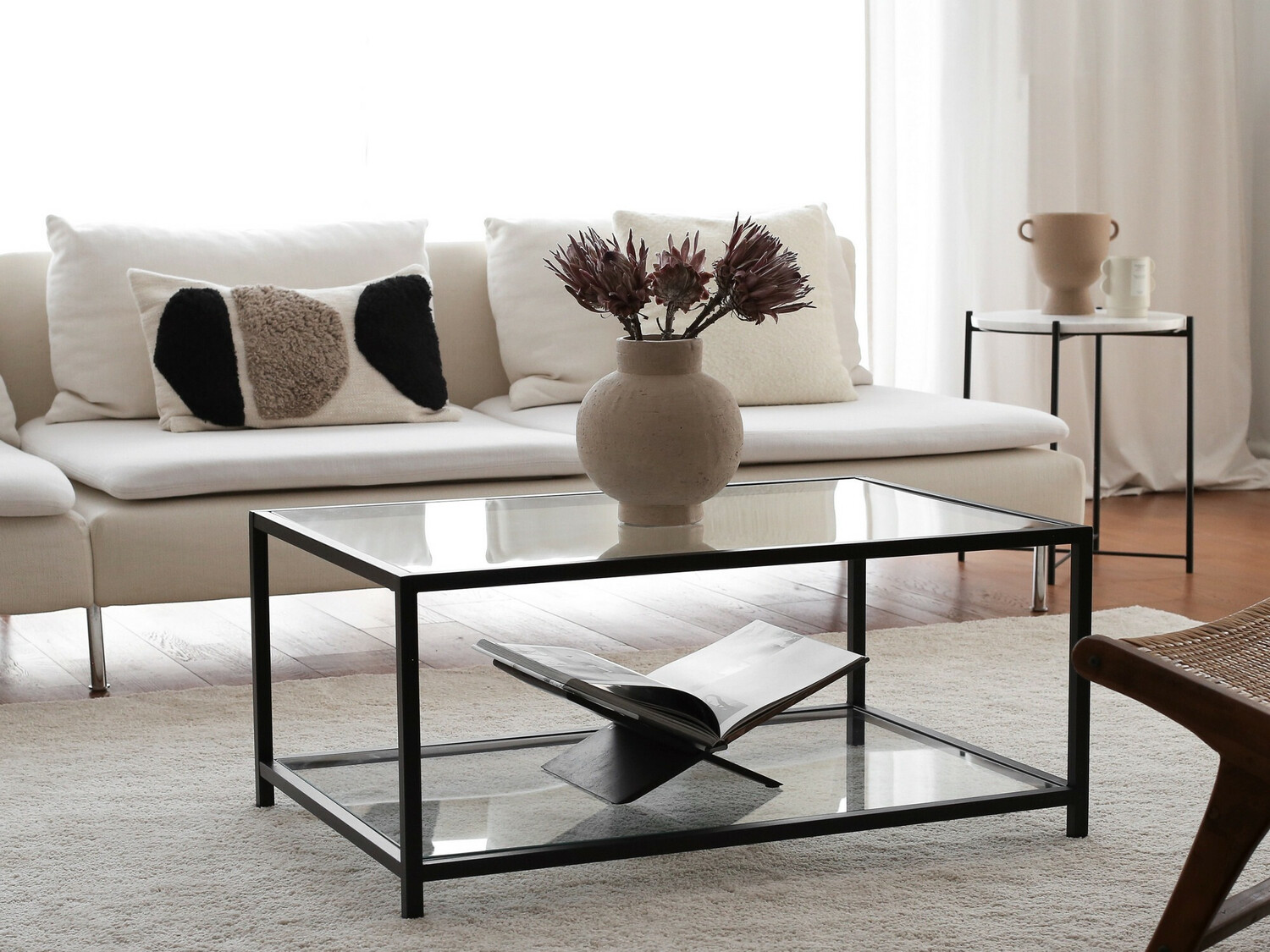 Žurnalinis staliukas Kailua 1420