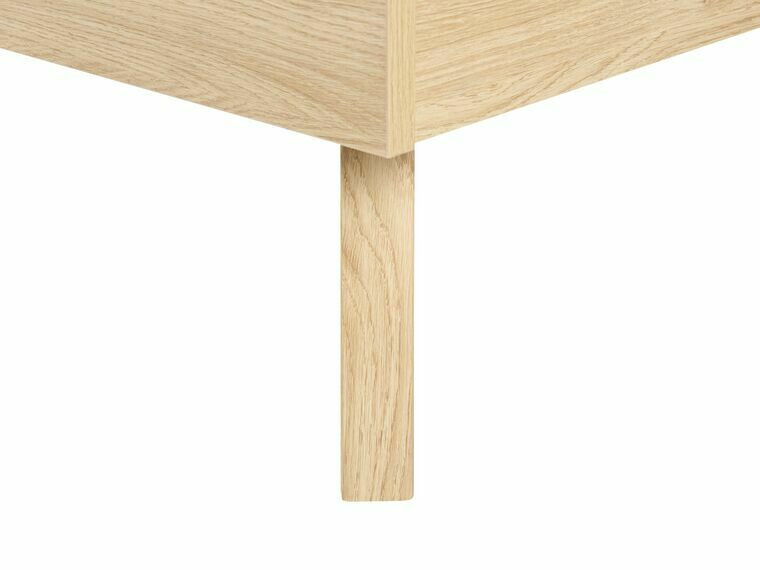 Lova Berwyn 503 (Šviesus medis)