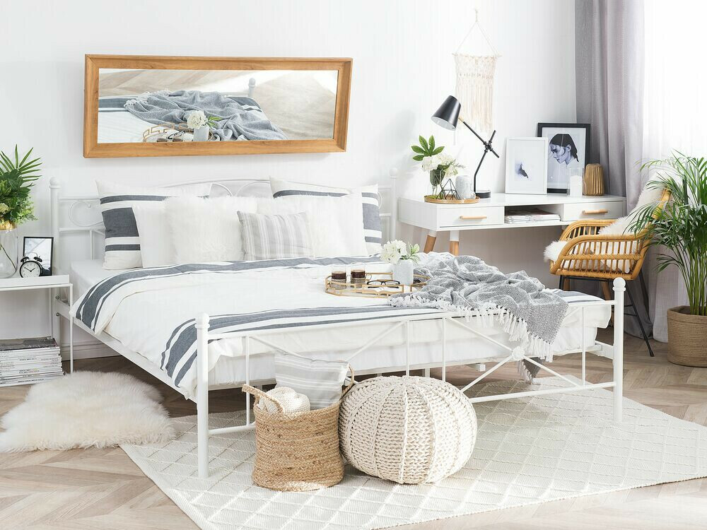 Lova Berwyn 817 (Balta)