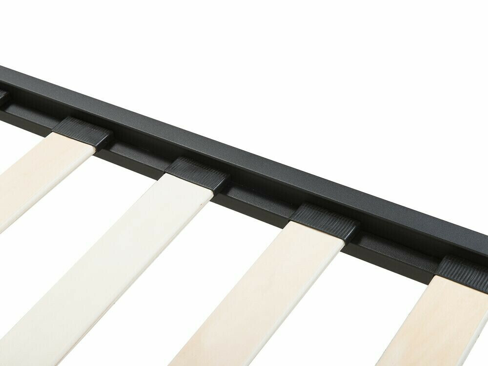 Lova Berwyn 817 (Juoda)