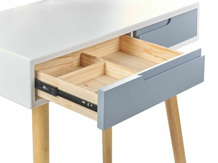 Makiažo staliukas Berwyn 844