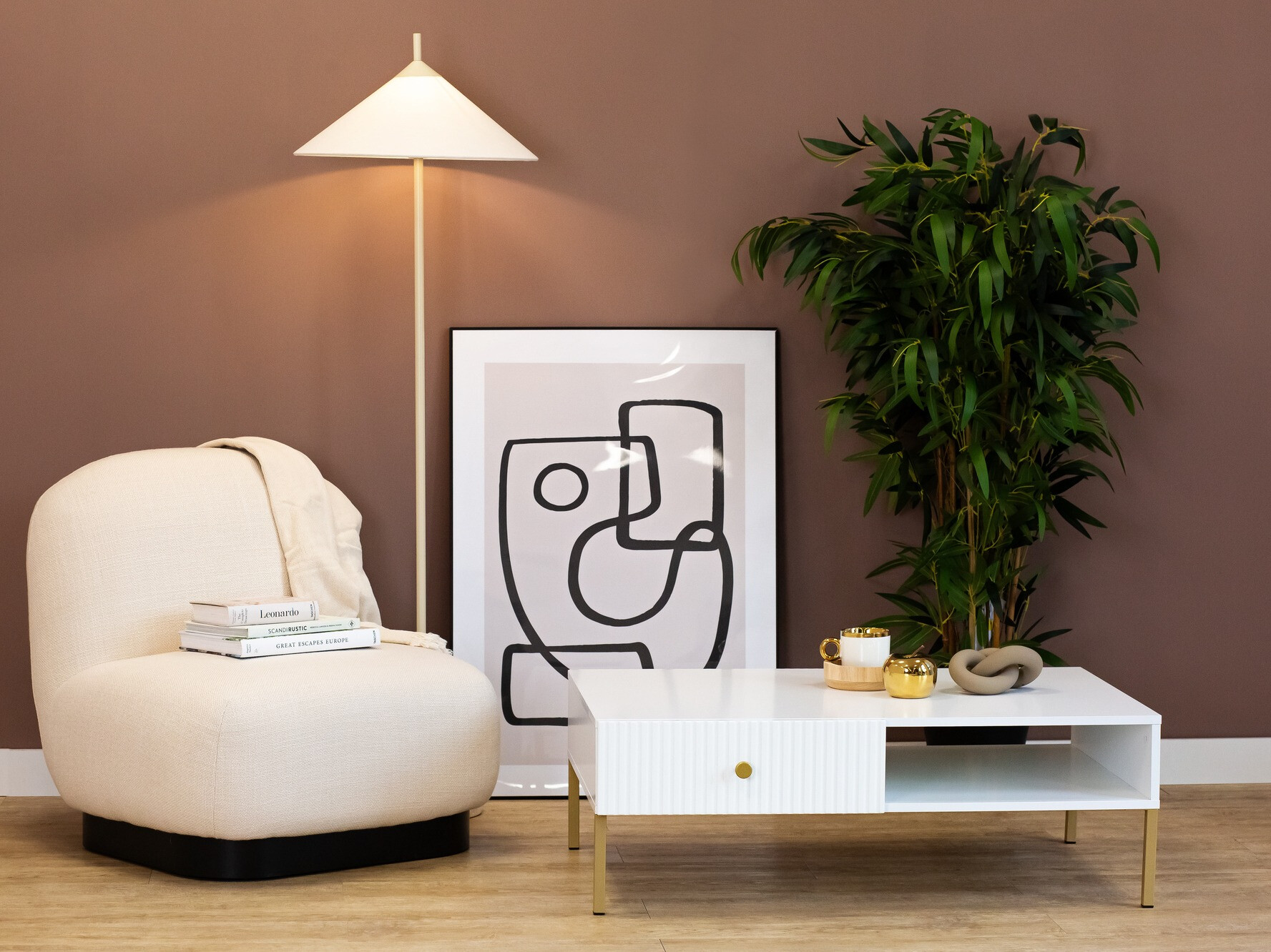 Žurnalinis staliukas Etliva 103 (Balta + Auksinė)