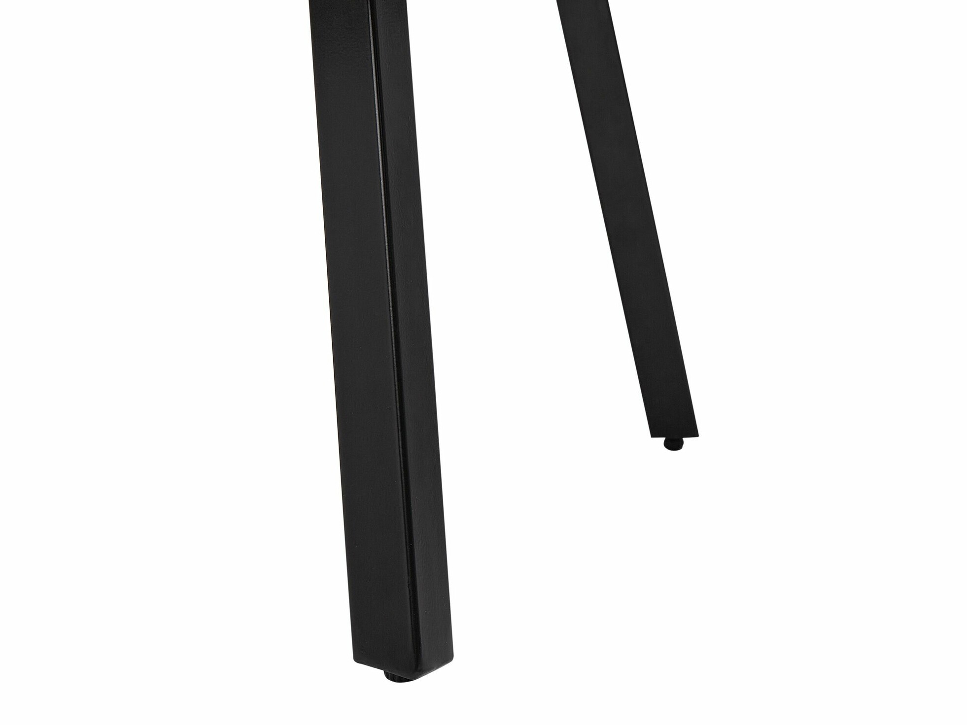 Žurnalinis staliukas Berwyn 1719