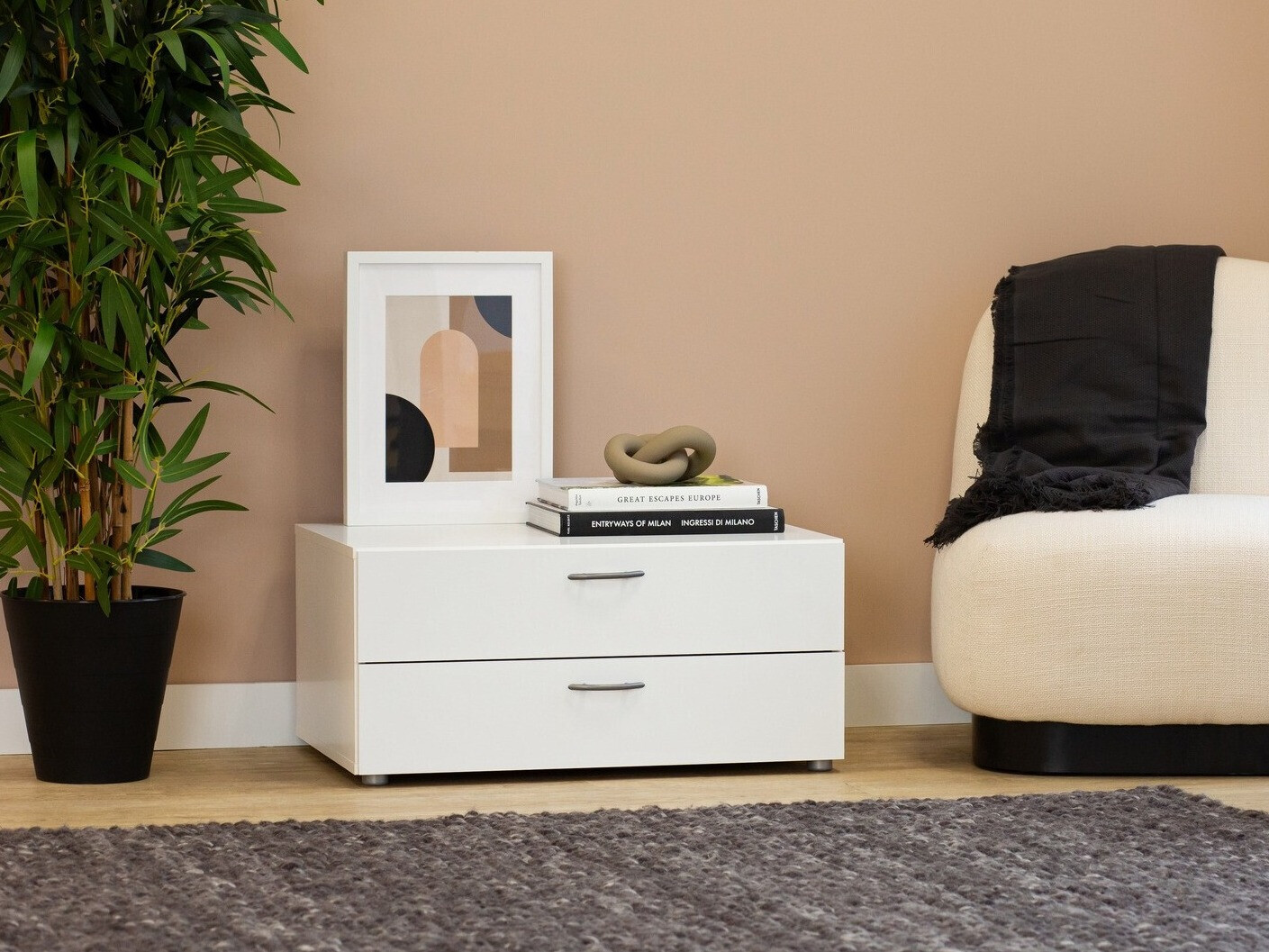 Šoninis staliukas Bristol 185 (Balta)