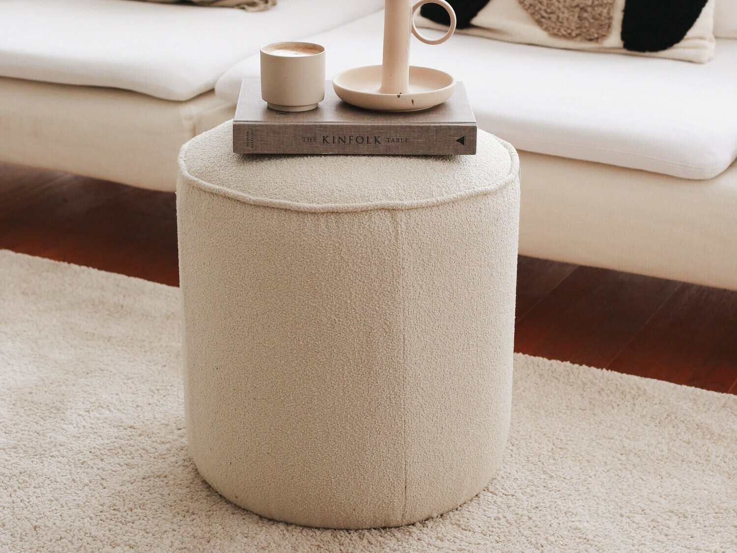 Pufas Altadena 570 (Kreminė)