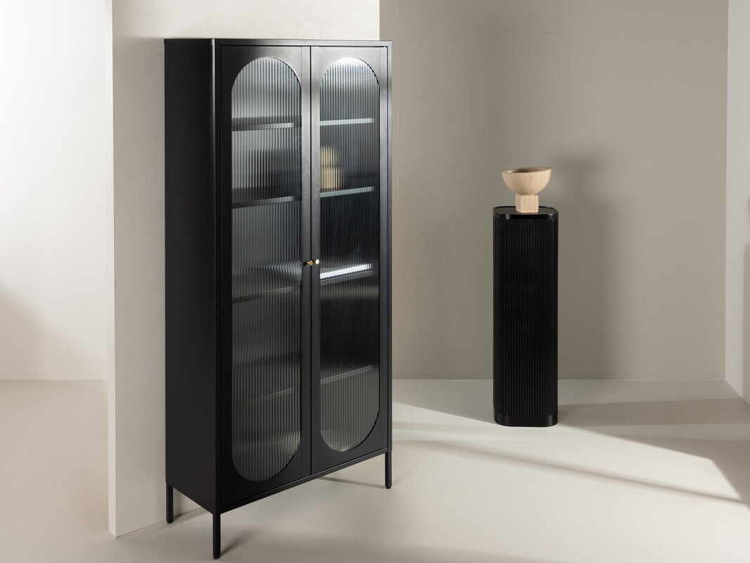 Lentyna Dallas 4410 (Juoda)