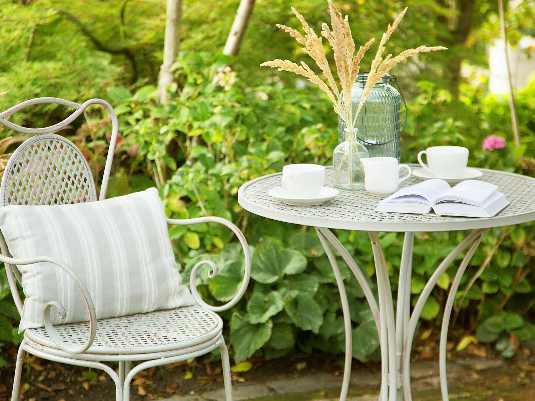 Lauko stalas Berwyn 1864