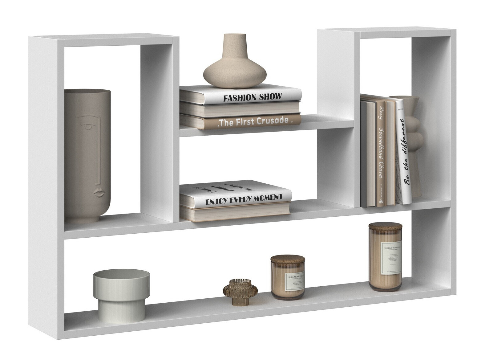 Baltos pakabinamos svetainės lentynos