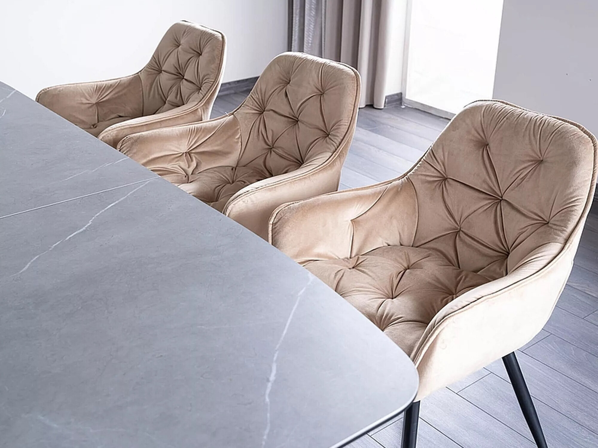 Kėdė Detroit 354 (Smėlinė)