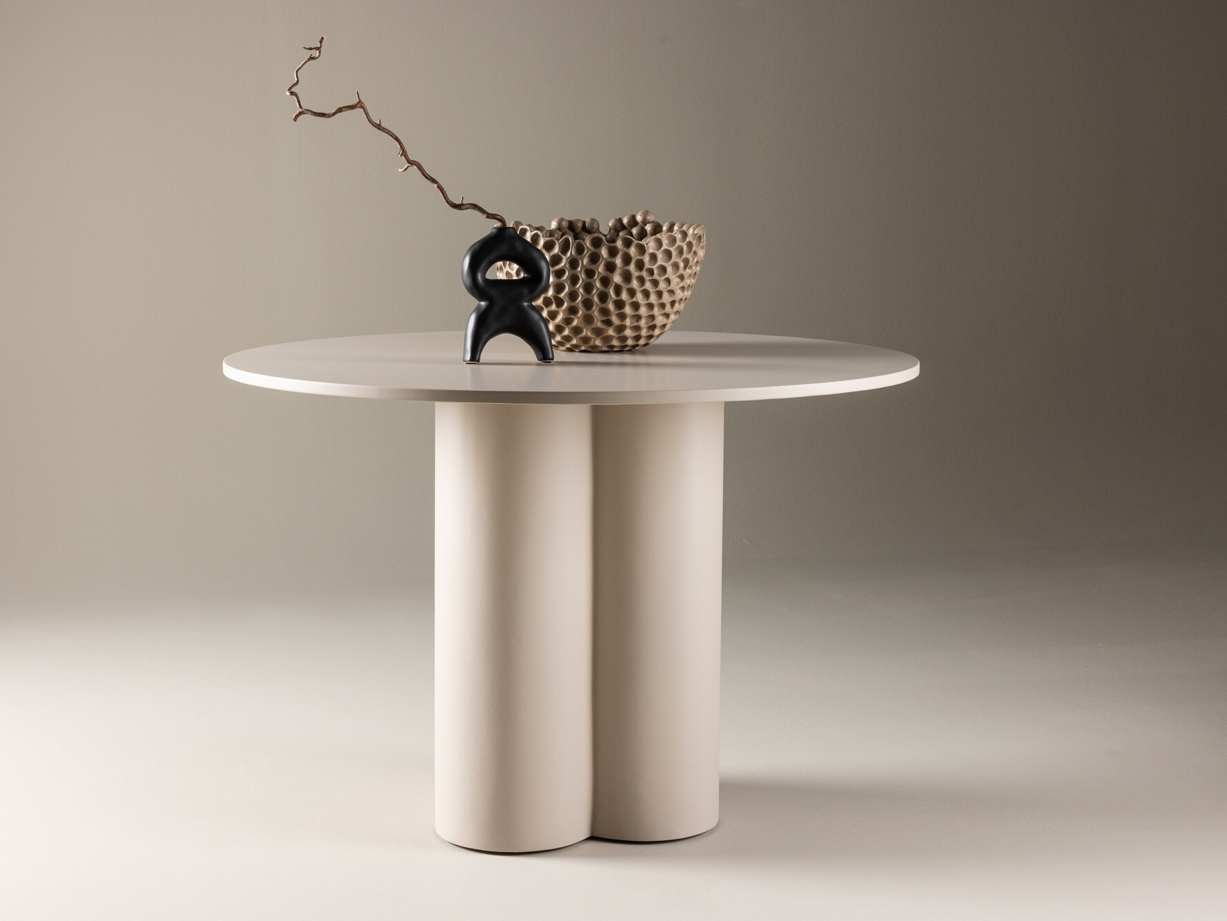 Stalas Dallas 4446 (Smėlinė)