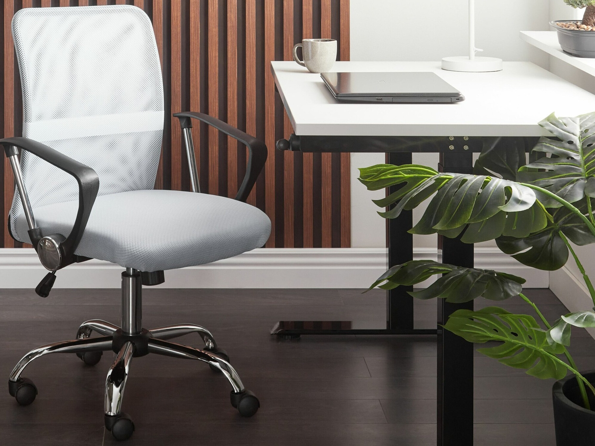 Biuro kėdė Berwyn 2063 (Balta)