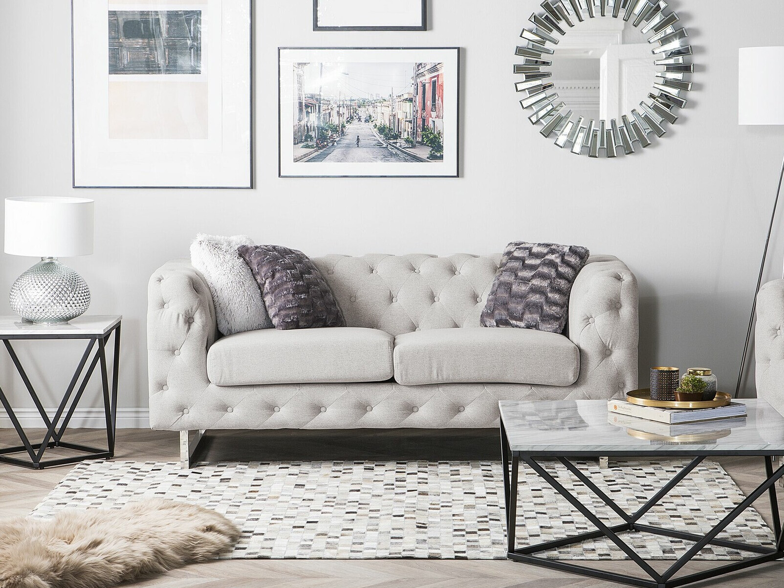 Chesterfield sofa Berwyn 2090 (Smėlinė)