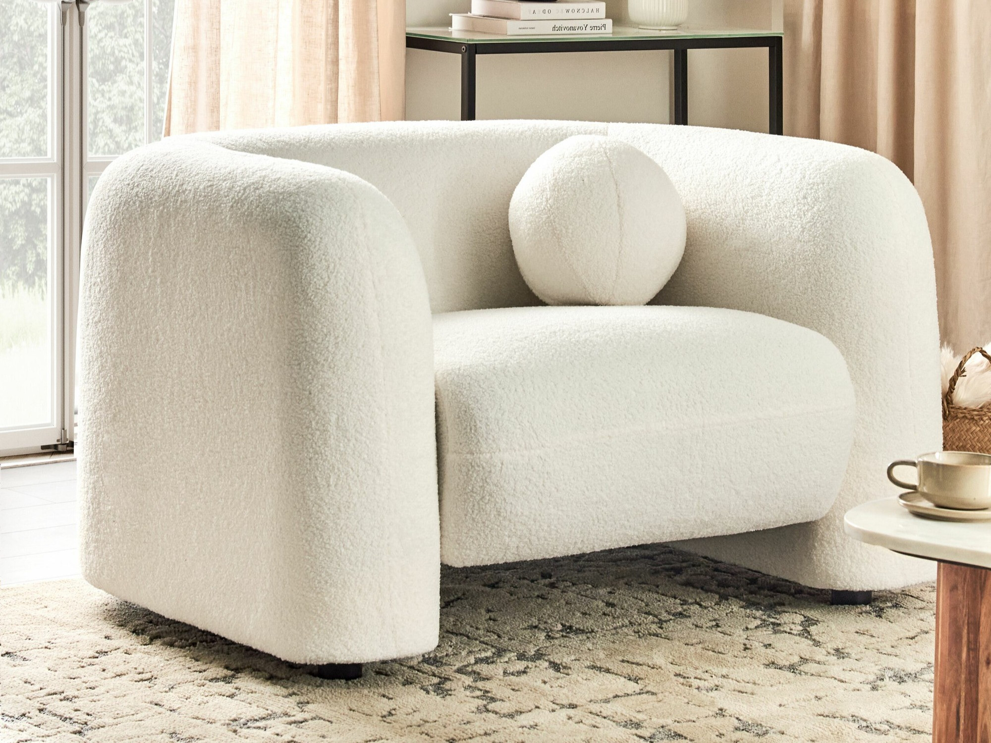 Fotelis Veselme 101 (Balta)