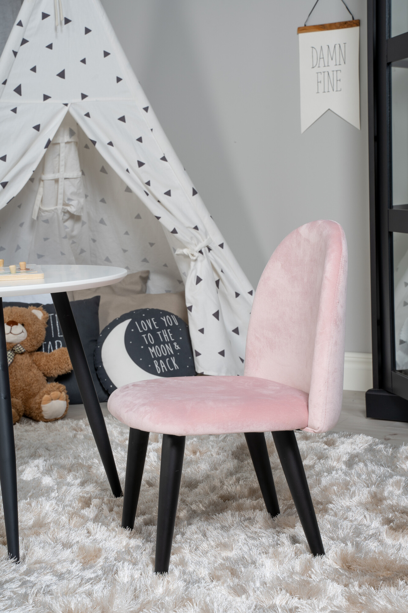 Vaikiška kėdė Dallas 165 (Rožinė + Juoda)