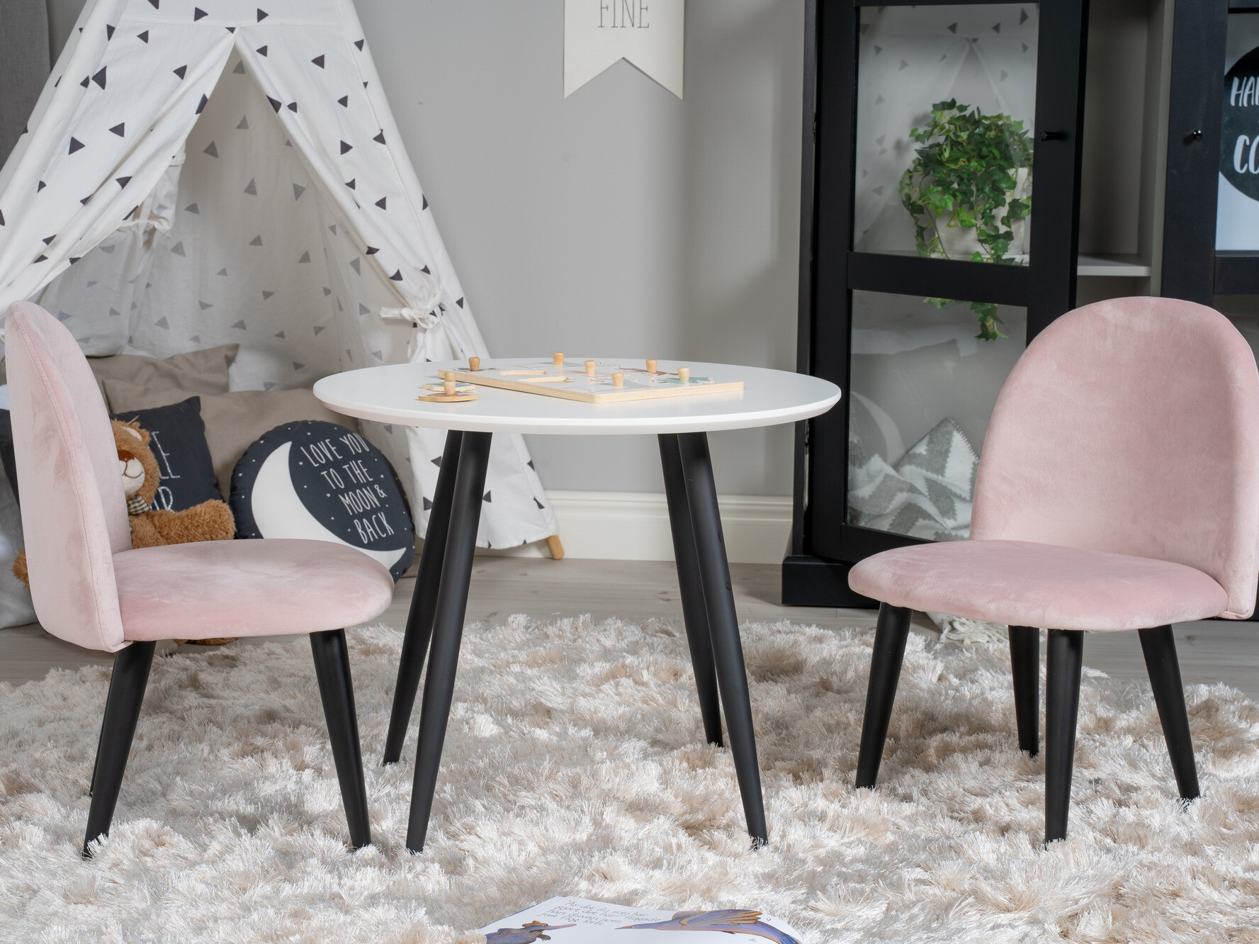 Vaikiška kėdė Dallas 165 (Rožinė + Juoda)