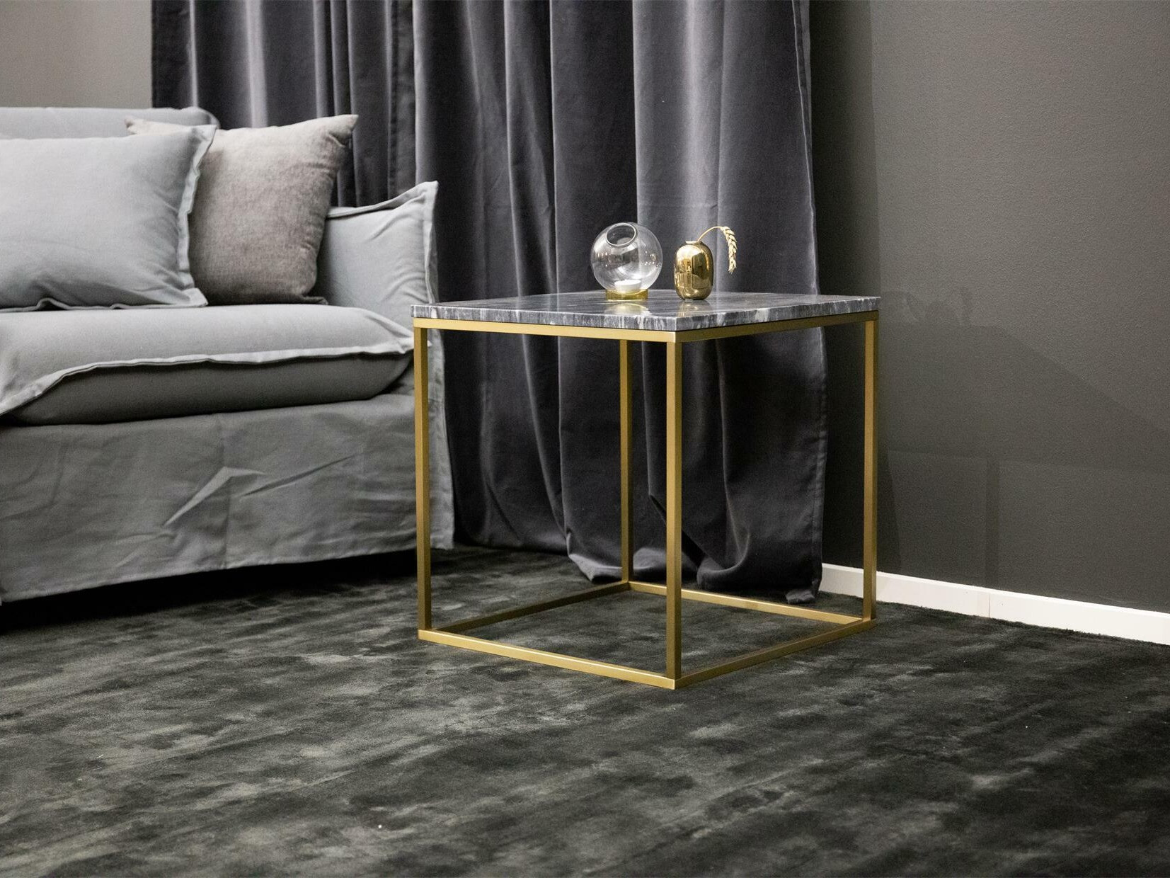 Žurnalinis staliukas Dallas 178 (Juodas marmuras + Žalvaris)