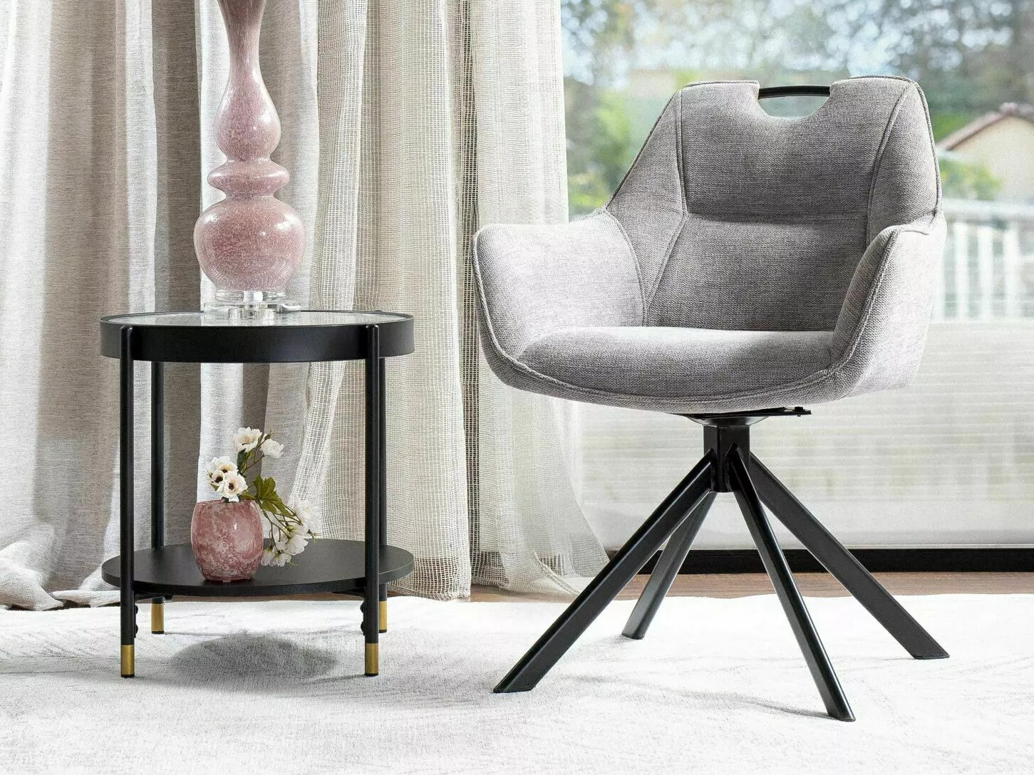 Šoninis staliukas Detroit 421