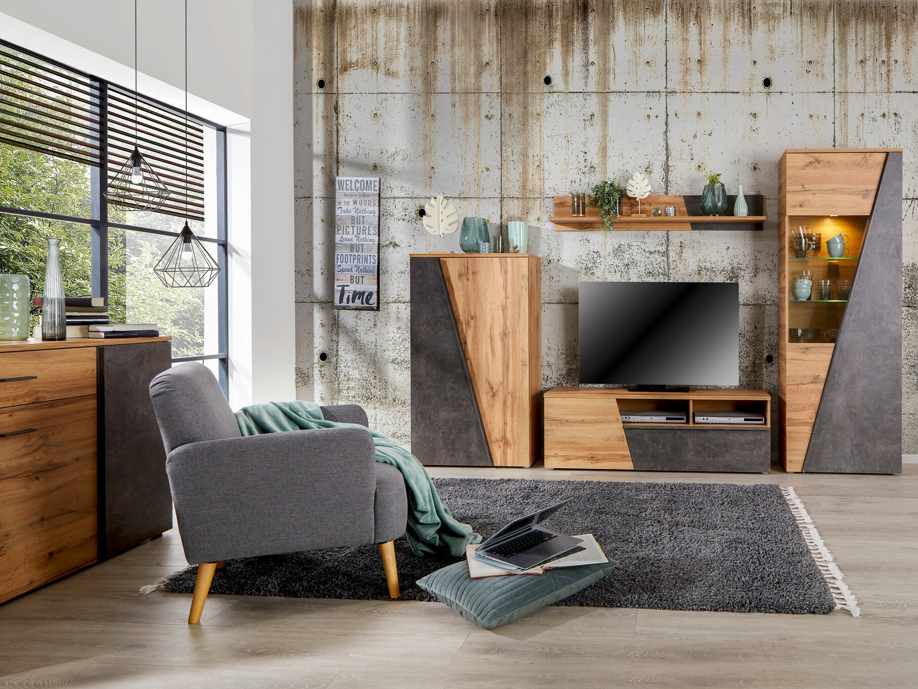 TV staliukas Mavlire 103