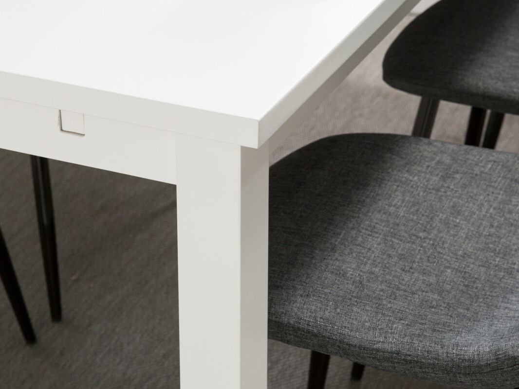 Valgomojo komplektas Scandinavian Choice 595 (Pilka + Juoda)