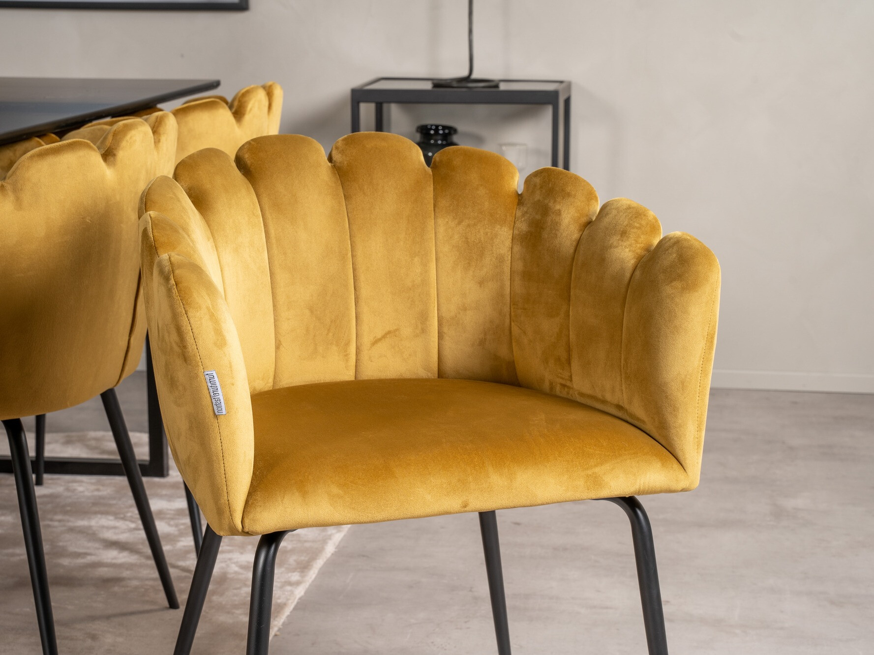 Kėdė Dallas 134 (Geltona + Juoda)