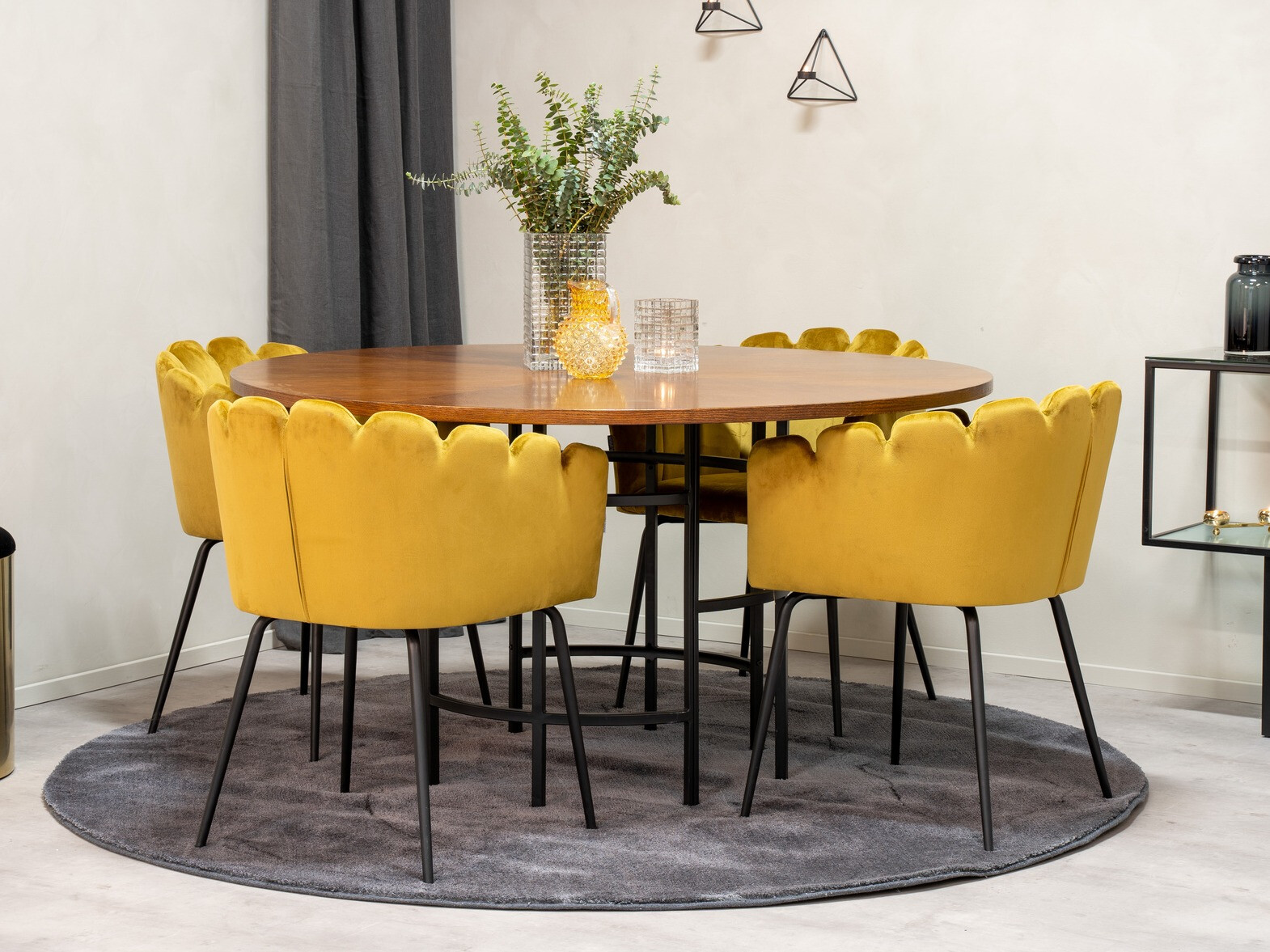 Kėdė Dallas 134 (Geltona + Juoda)