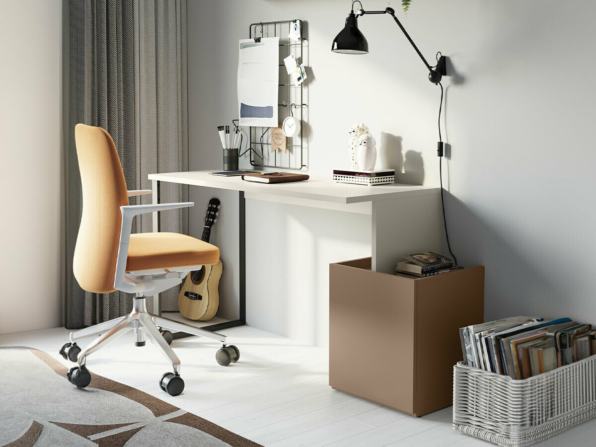 Darbo stalas Tivseva 108